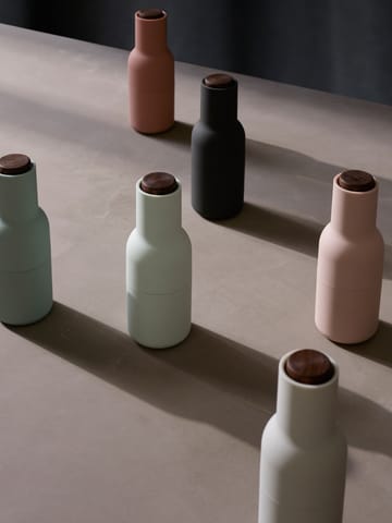 Bottle Grinder molen 2-pack - Ash-carbon (dop walnoothout) - Audo Copenhagen