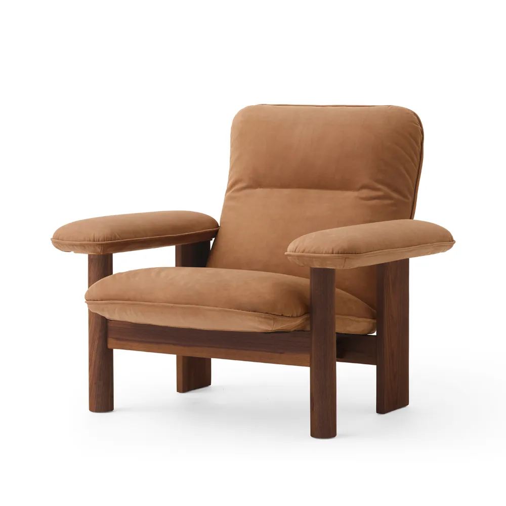 Brasilia fauteuil, Walnut-Dunes camel leather 21004 Audo Copenhagen