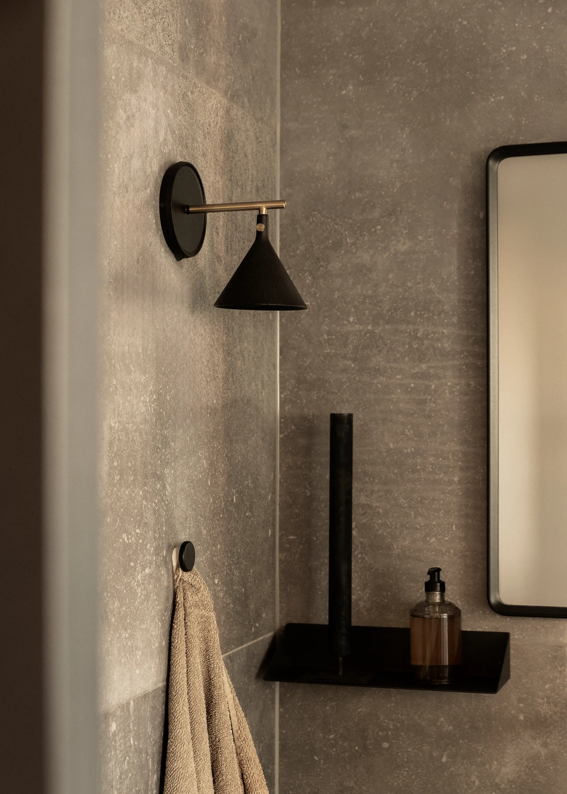 Cast Sconce wandlamp diffuser vaste installatie, Black Audo Copenhagen