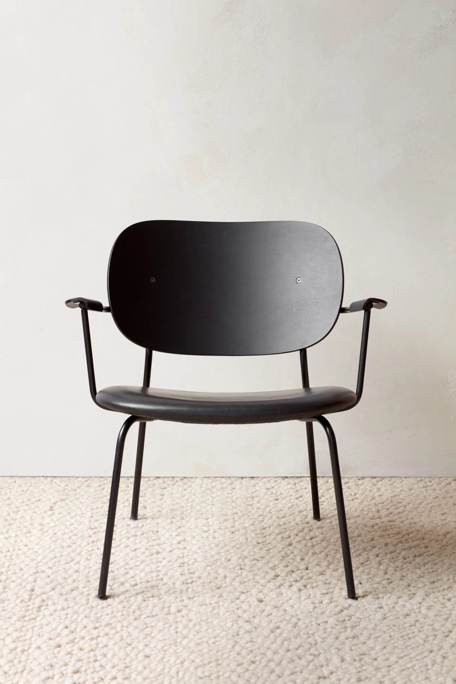 Co loungestoel, Zwart eikenhout Audo Copenhagen