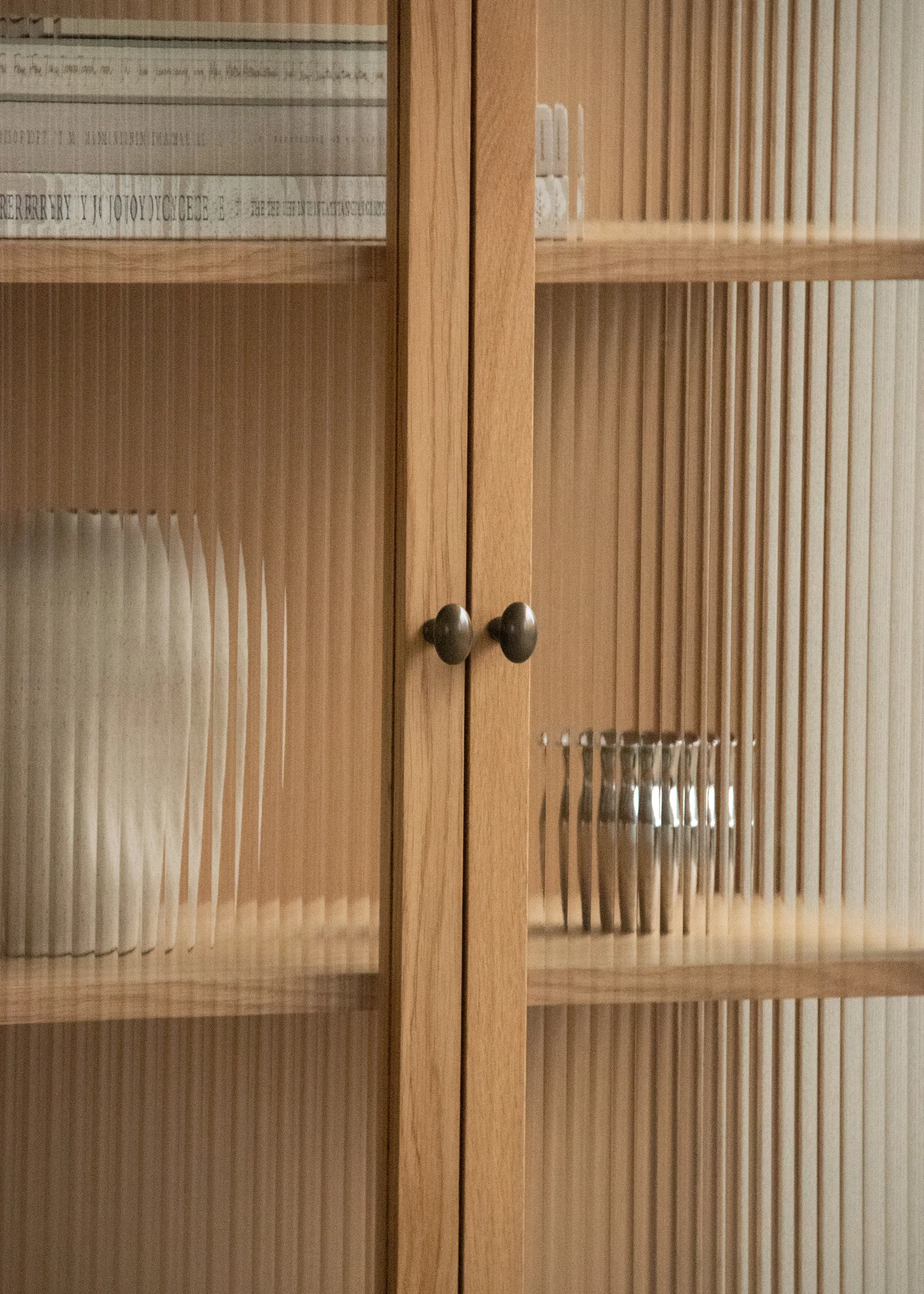 Curiosity kast met glazen deuren 143 cm, Oak Audo Copenhagen