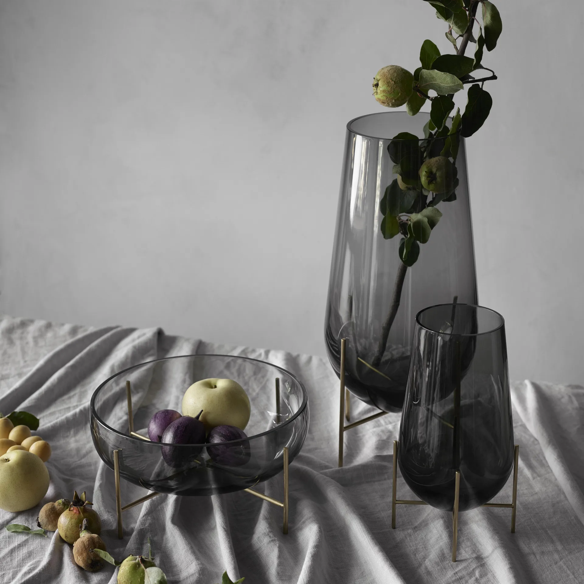 Échasse vaas klein, rookkleurig glas Audo Copenhagen