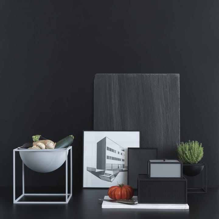 Frame 20 box met deksel, zwart gebeitst essen Audo Copenhagen