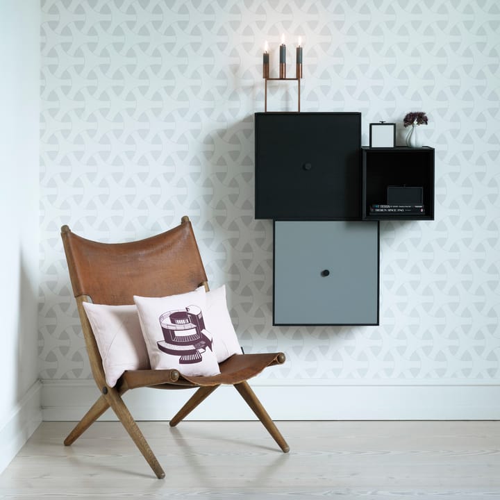 Frame 35 kubus met deur, zwart gebeitst essen Audo Copenhagen