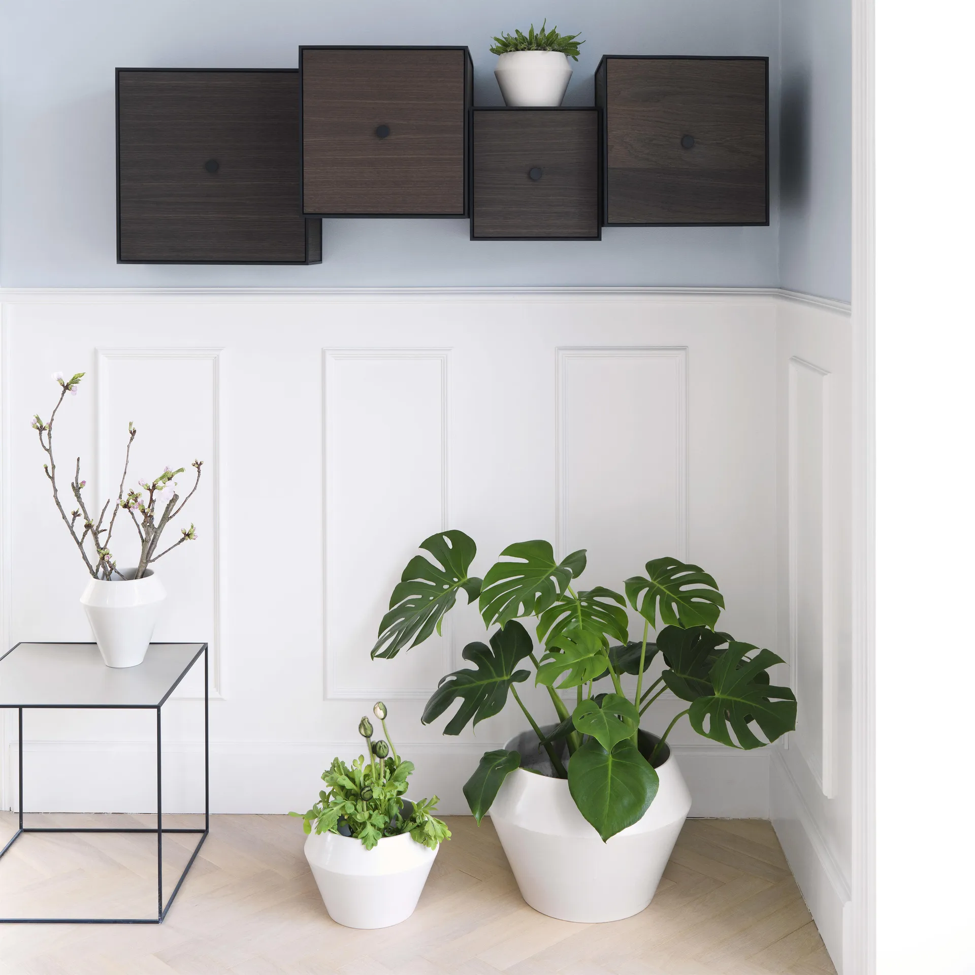 Frame 42 kubus met deur, gerookt eiken Audo Copenhagen