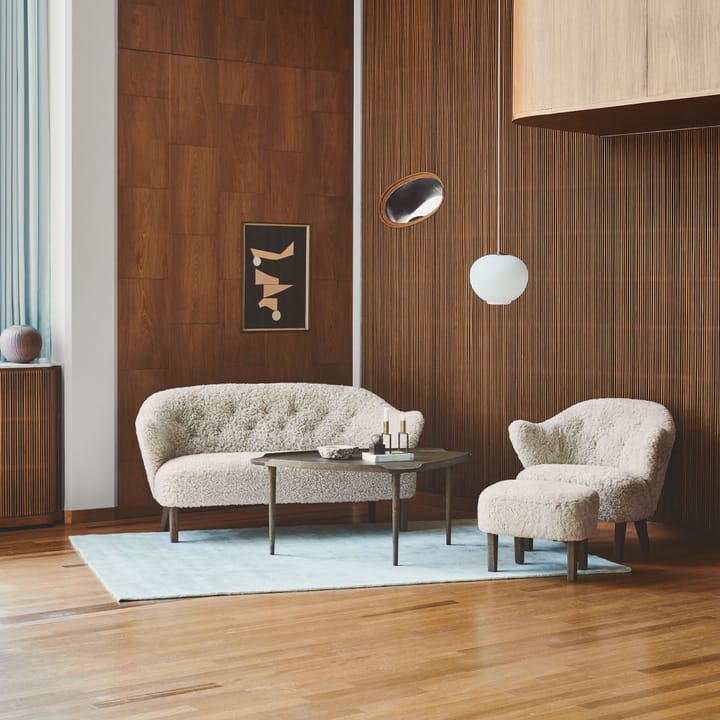 Ingeborg fauteuil, Sahcozero beige-poten gerookt eikenhout Audo Copenhagen