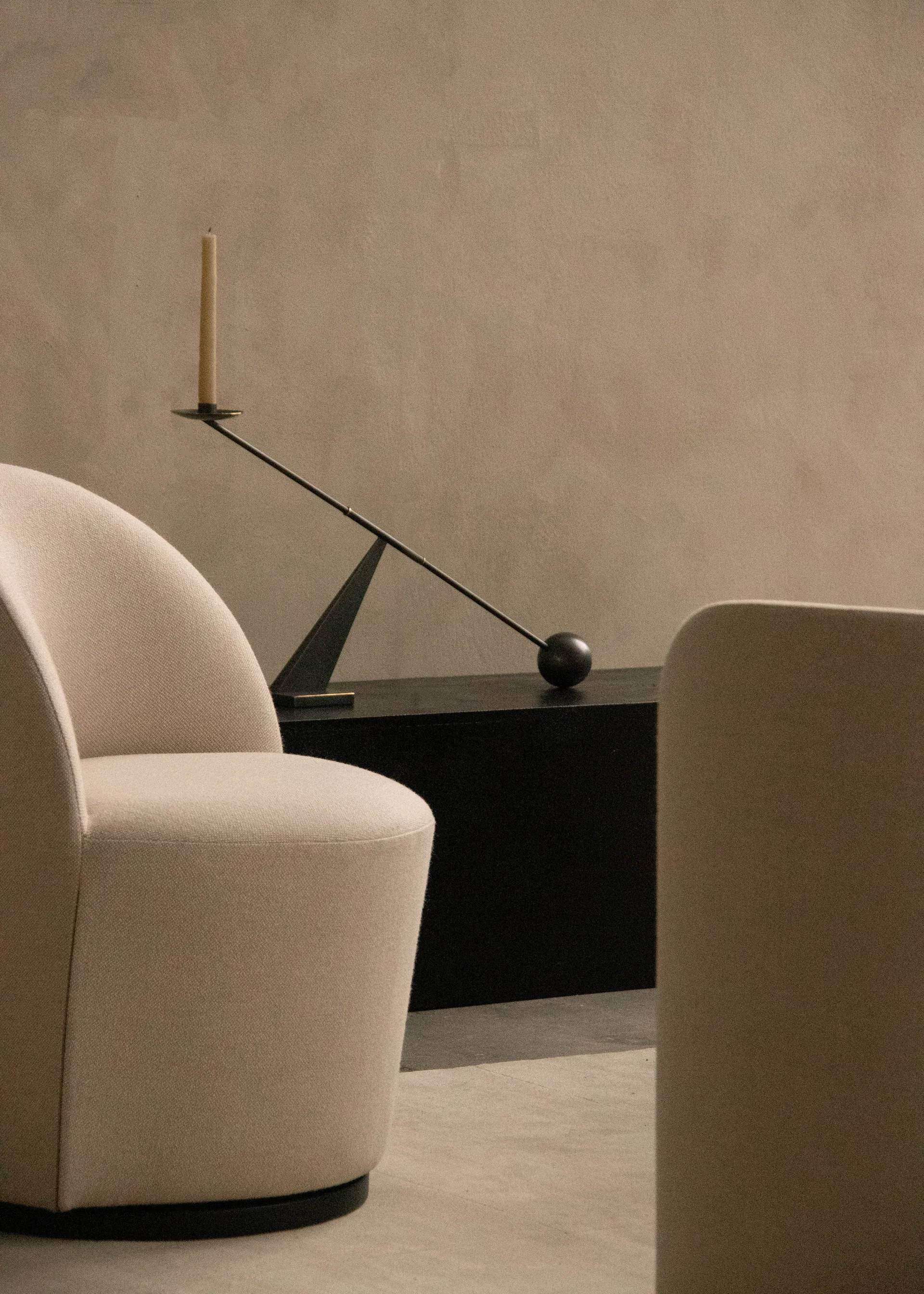 Interconnect kandelaar 70 cm, Bronzed brass Audo Copenhagen