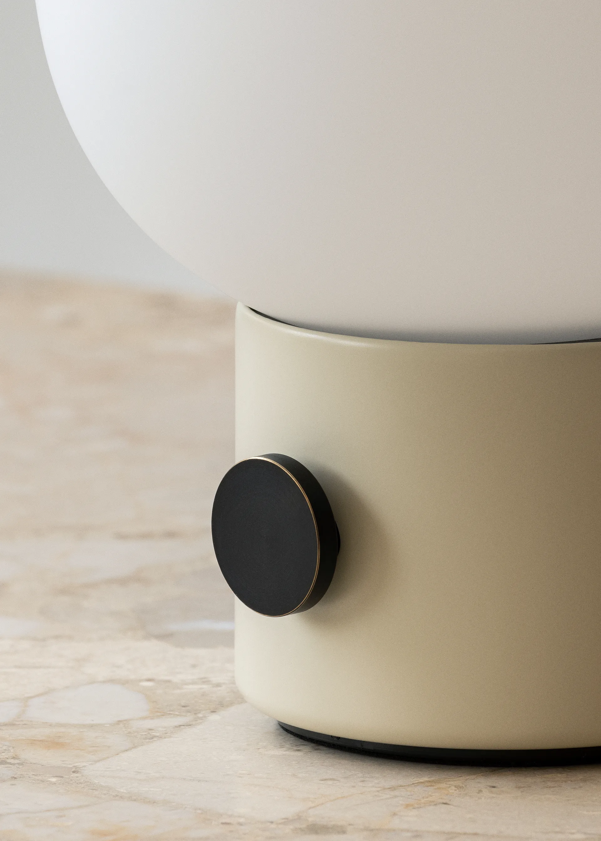 JWDA portable tafellamp, Alabaster white Audo Copenhagen