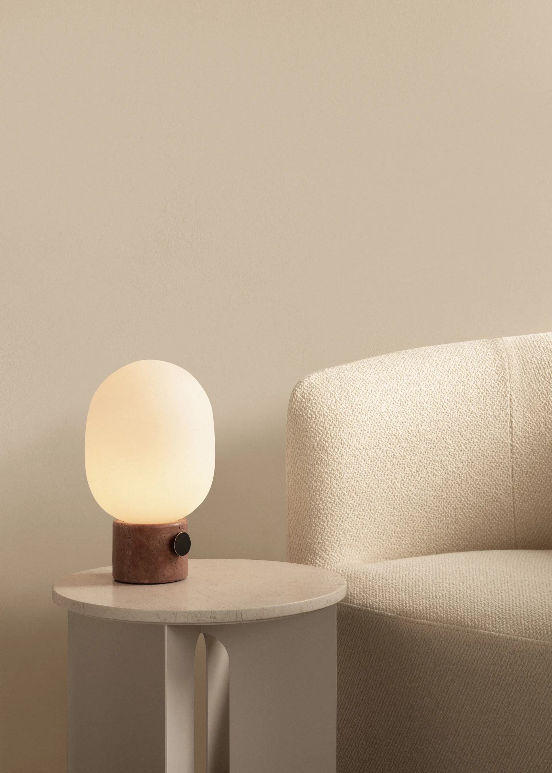 JWDA tafellamp, Red travertine, Large Audo Copenhagen