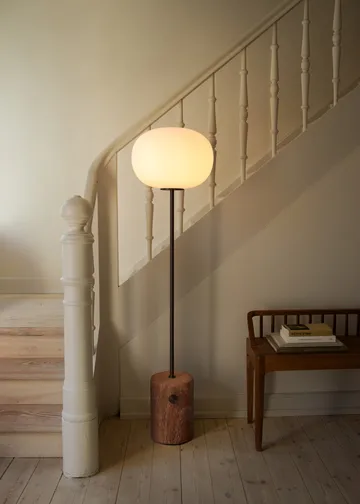 JWDA vloerlamp - Red travertine, 130 cm - Audo Copenhagen