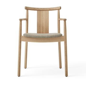 Merkur stoel met armleuningen en kussen - Oak-Hallingdal 0200 beige - Audo Copenhagen
