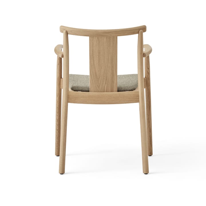 Merkur stoel met armleuningen en kussen, Oak-Hallingdal 0200 beige Audo Copenhagen
