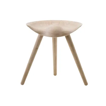 ML42 kruk 48 cm - Eikenhout - Audo Copenhagen