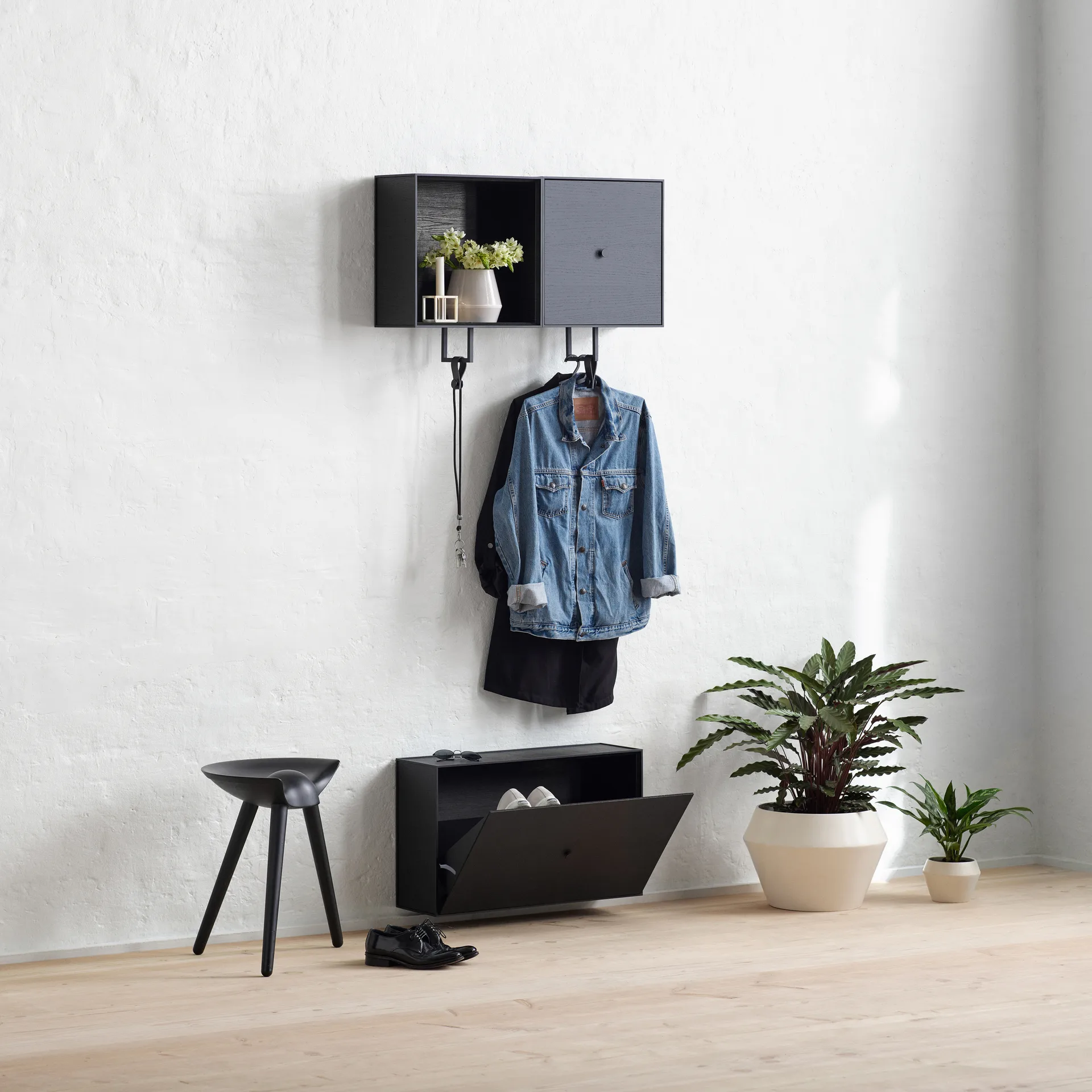 ML42 kruk 48 cm, Zwartgebeitst beukenhout Audo Copenhagen