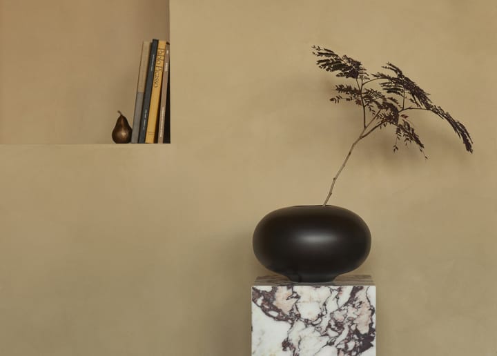 Plinth Pedestal piëdestal, Calacatta Viola Audo Copenhagen