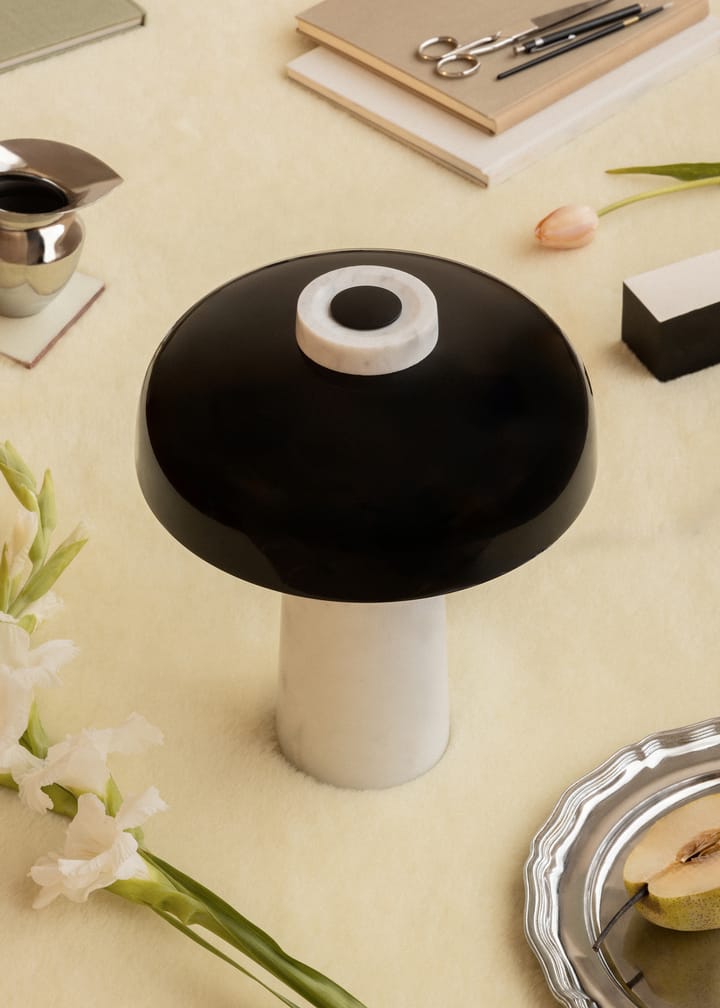 Reverse tafellamp 30 cm, Carrara-black Audo Copenhagen