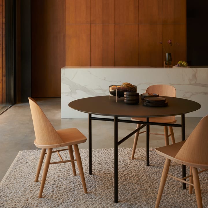 Snaregade Round Eettafel rond, charcoal linoleum, ø138 cm, zwart stalen onderstel Audo Copenhagen