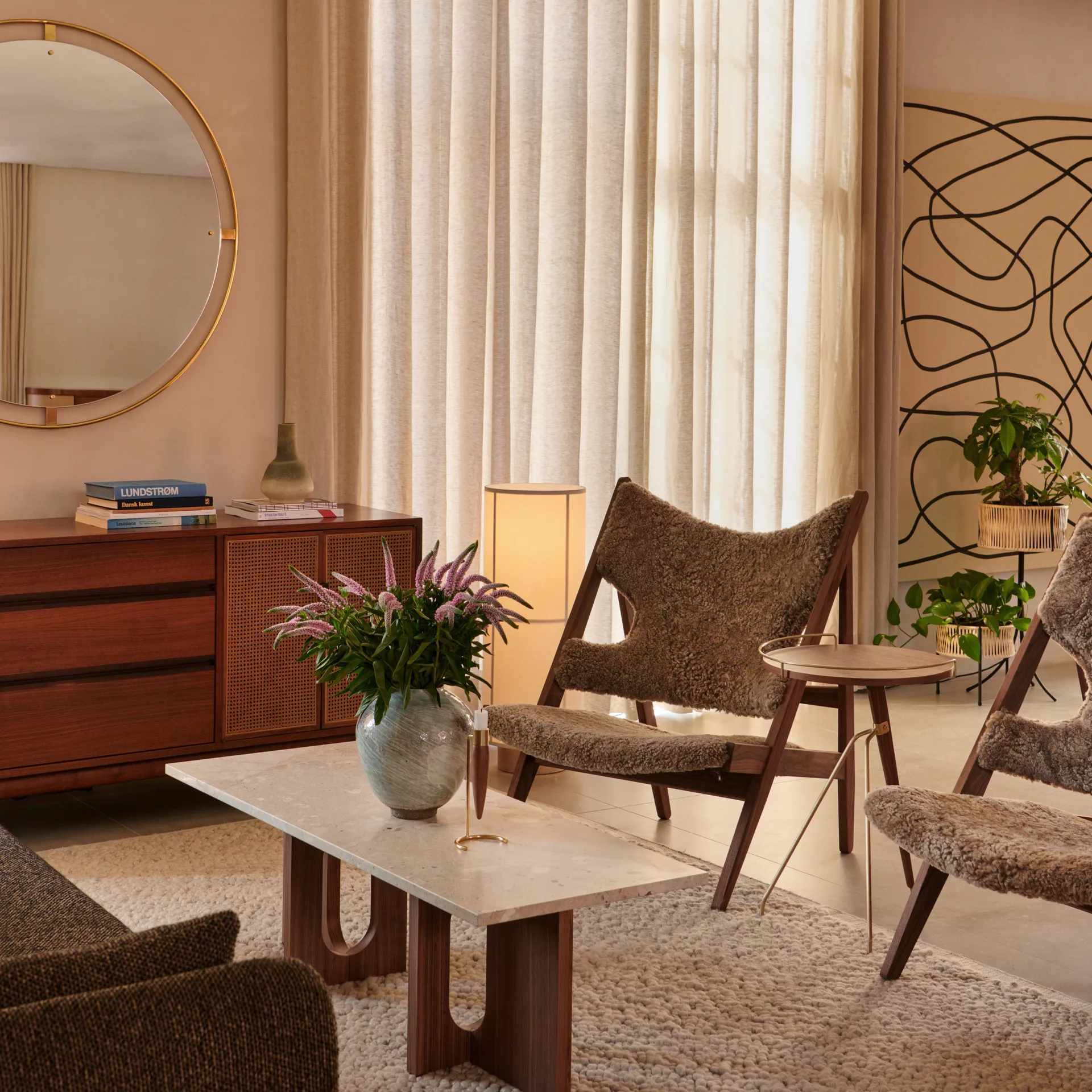 Umanoff bijzettafel walnoot-gepolijst messing, 60 cm Audo Copenhagen