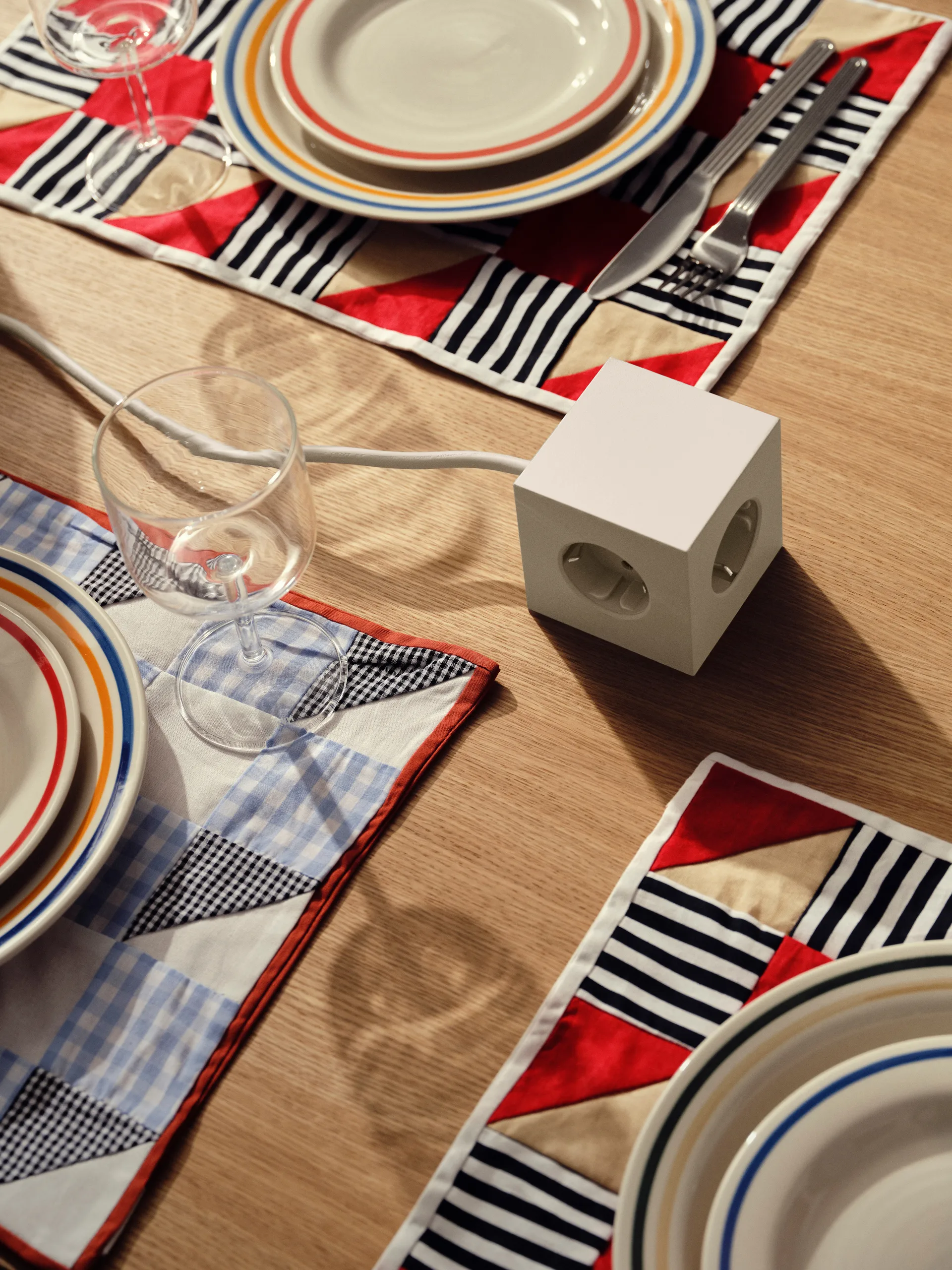 Square 1 stopcontact met USB-C 30W 3 m, Nomad Sand Avolt