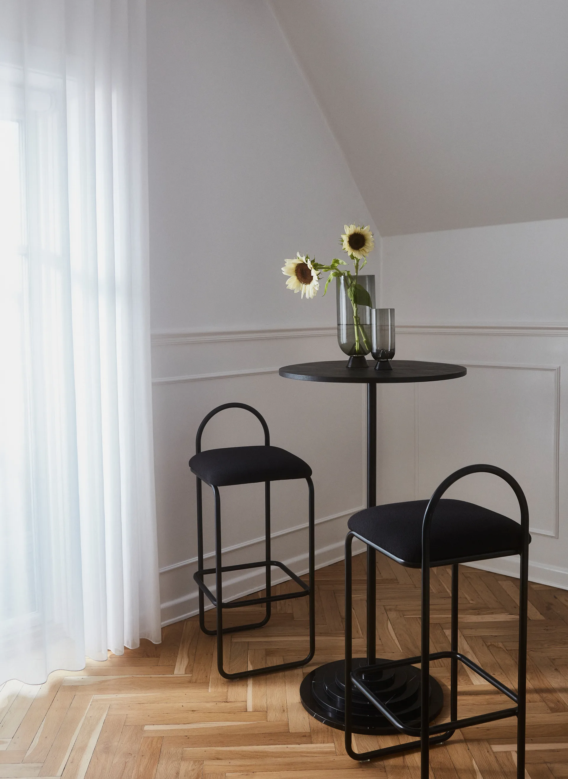 Angui barkruk bouclé, Anthracite AYTM