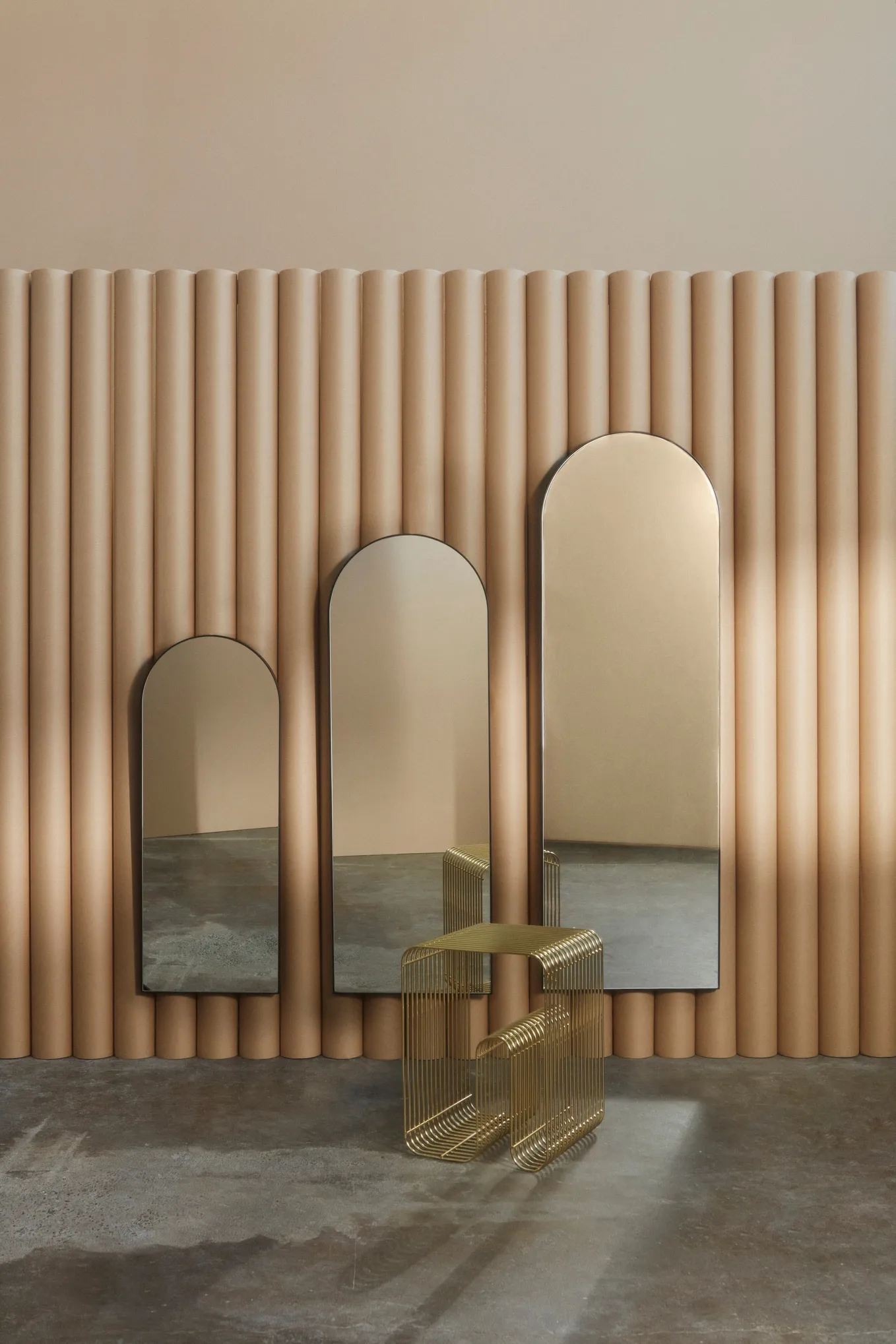 Arcus spiegel 115 cm, Zwart AYTM