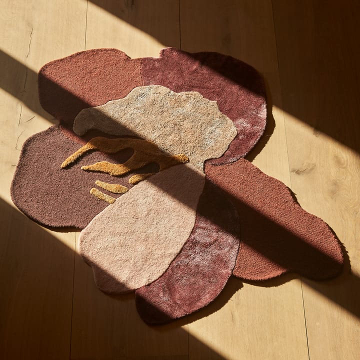 Flores vloerkleed, 190x150 cm AYTM