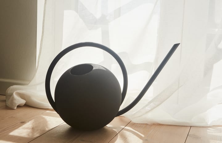 Globe waterkan 34 cm, Zwart AYTM