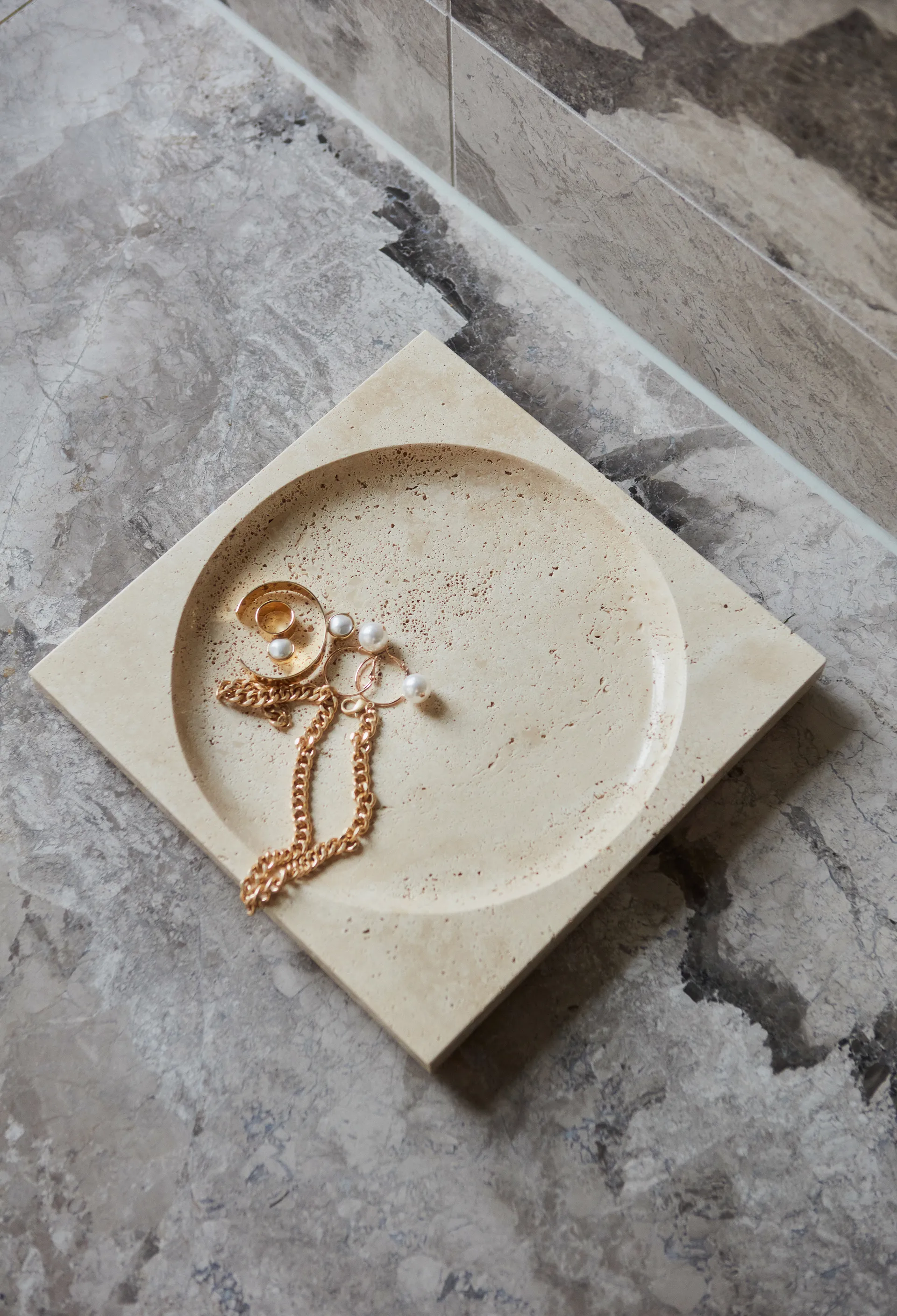 Regina schotel travertin, 30x30 cm AYTM