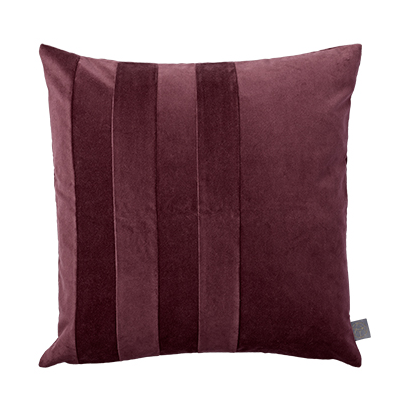 AYTM Sanati kussen 50x50 cm Bordeaux | Scandinavisch Interieur | Kussens | Rood