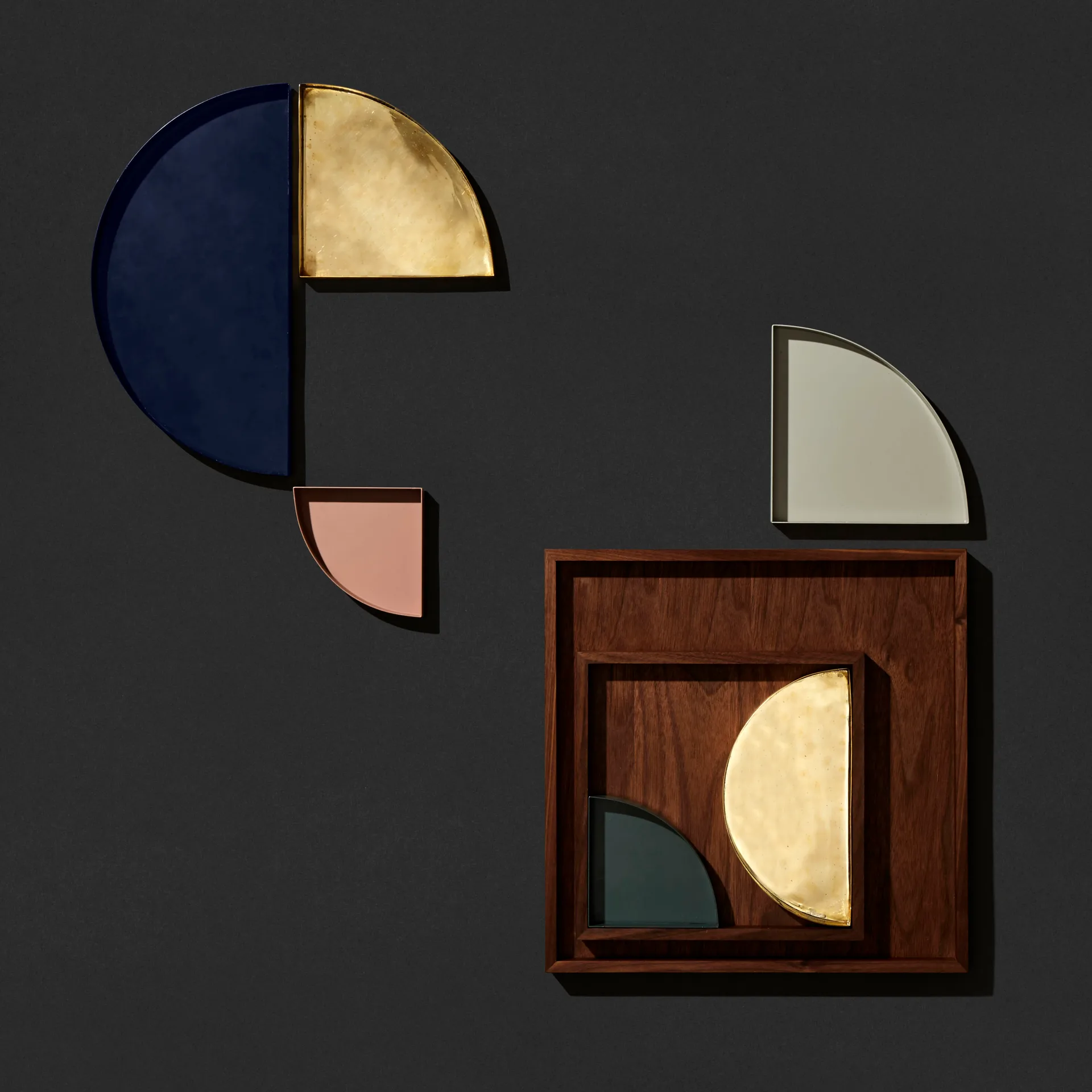 Unity dienblad vierkant walnoot, klein AYTM