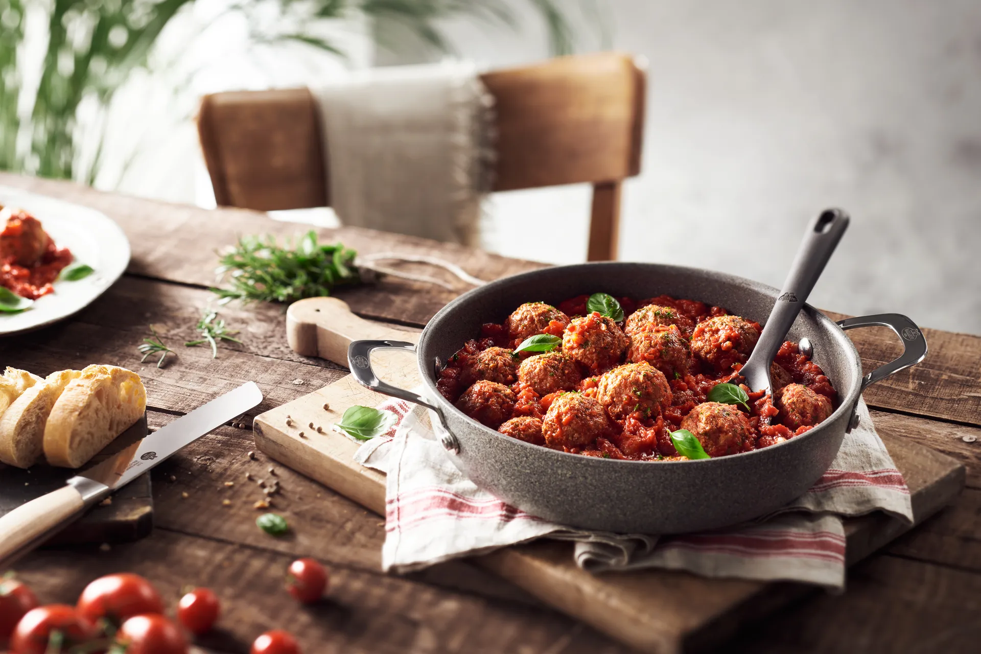 Ballarini Salina Ti-X serveerpan met glazen deksel, 28 cm Ballarini