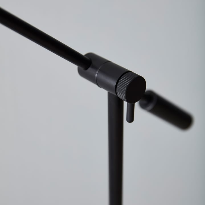 Cato vloerlamp, Zwart Belid