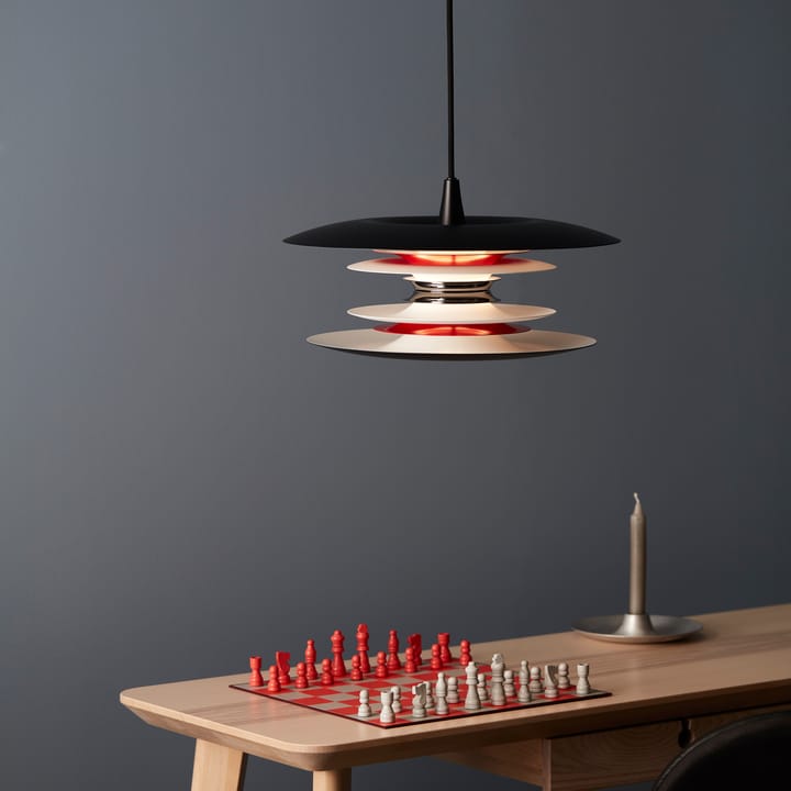 Diablo hanglamp Ø50 cm., Matzwart-glanzend rood Belid