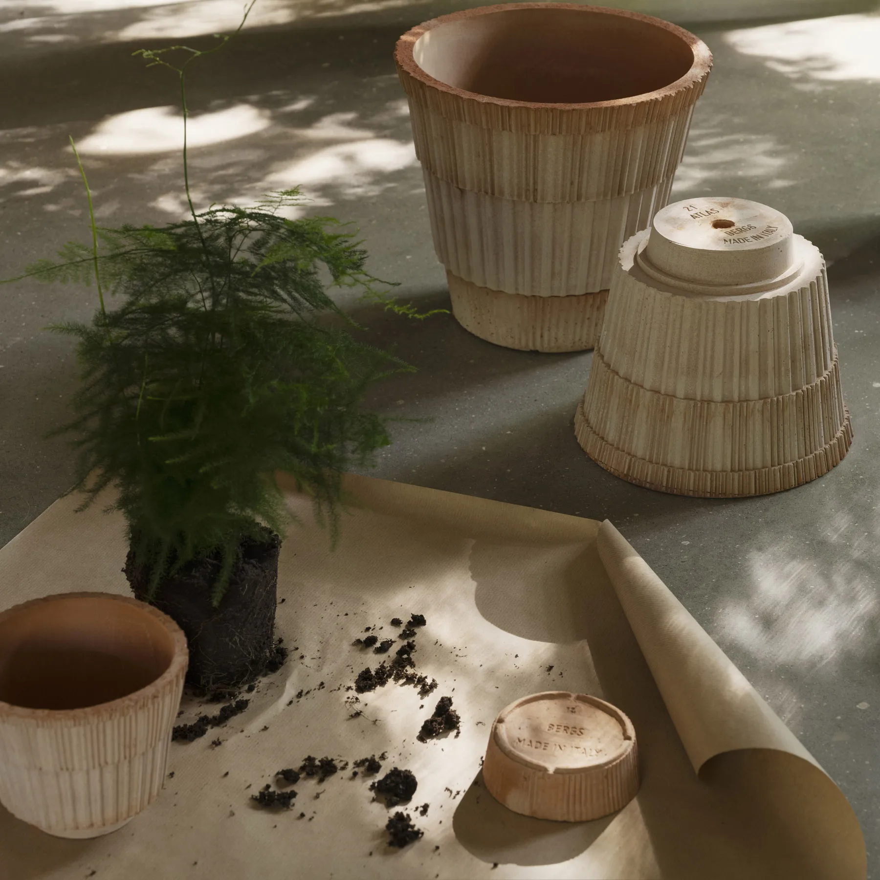 Atlas raw bloempot met schotel, Rosa, Ø16 cm Bergs Potter