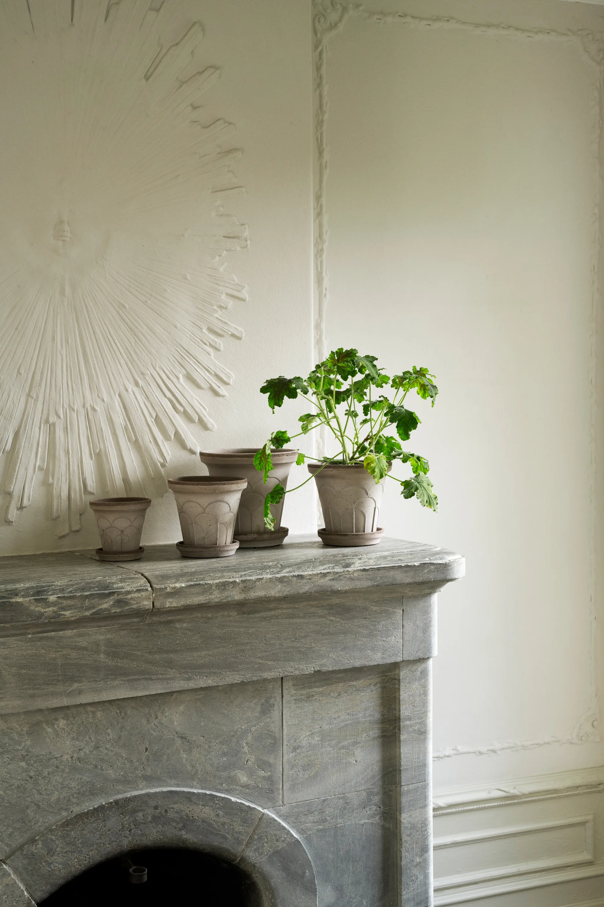 Fleur pot met schotel 2-delig, Grijs, Ø16 cm Bergs Potter