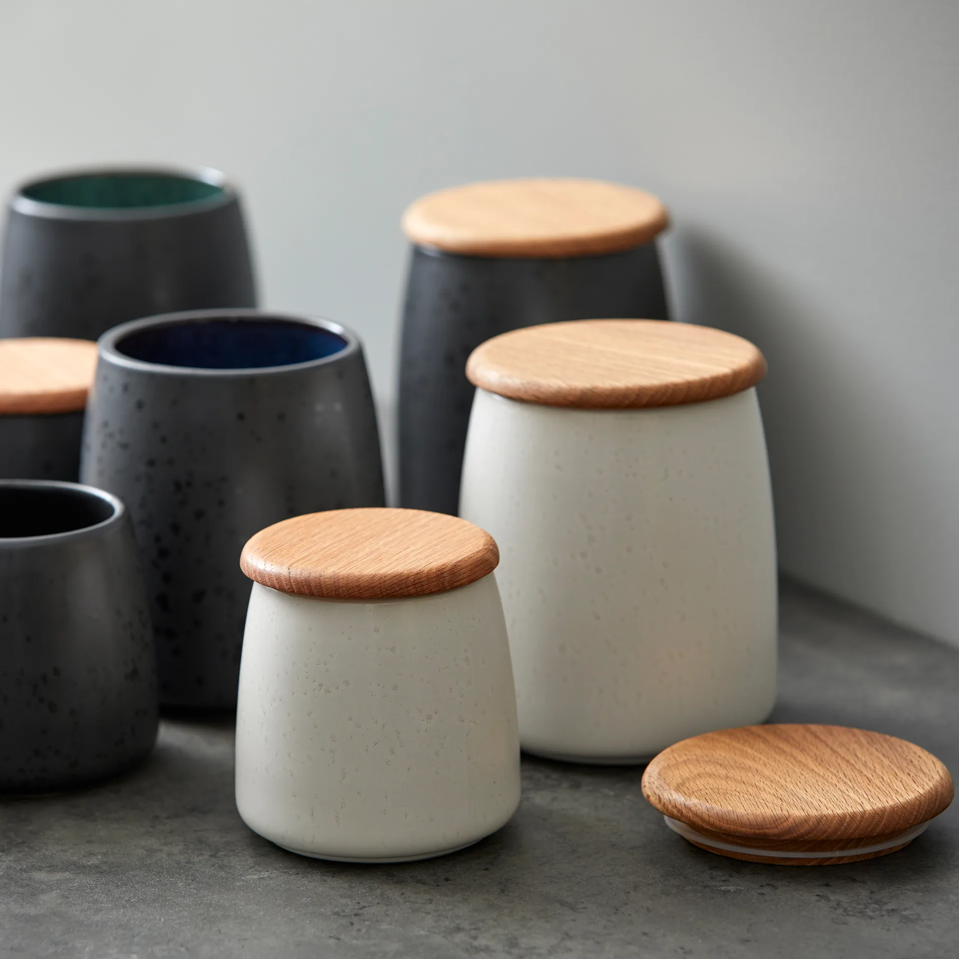 Bitz pot met deksel mat 12 cm, Mat roomwit Bitz