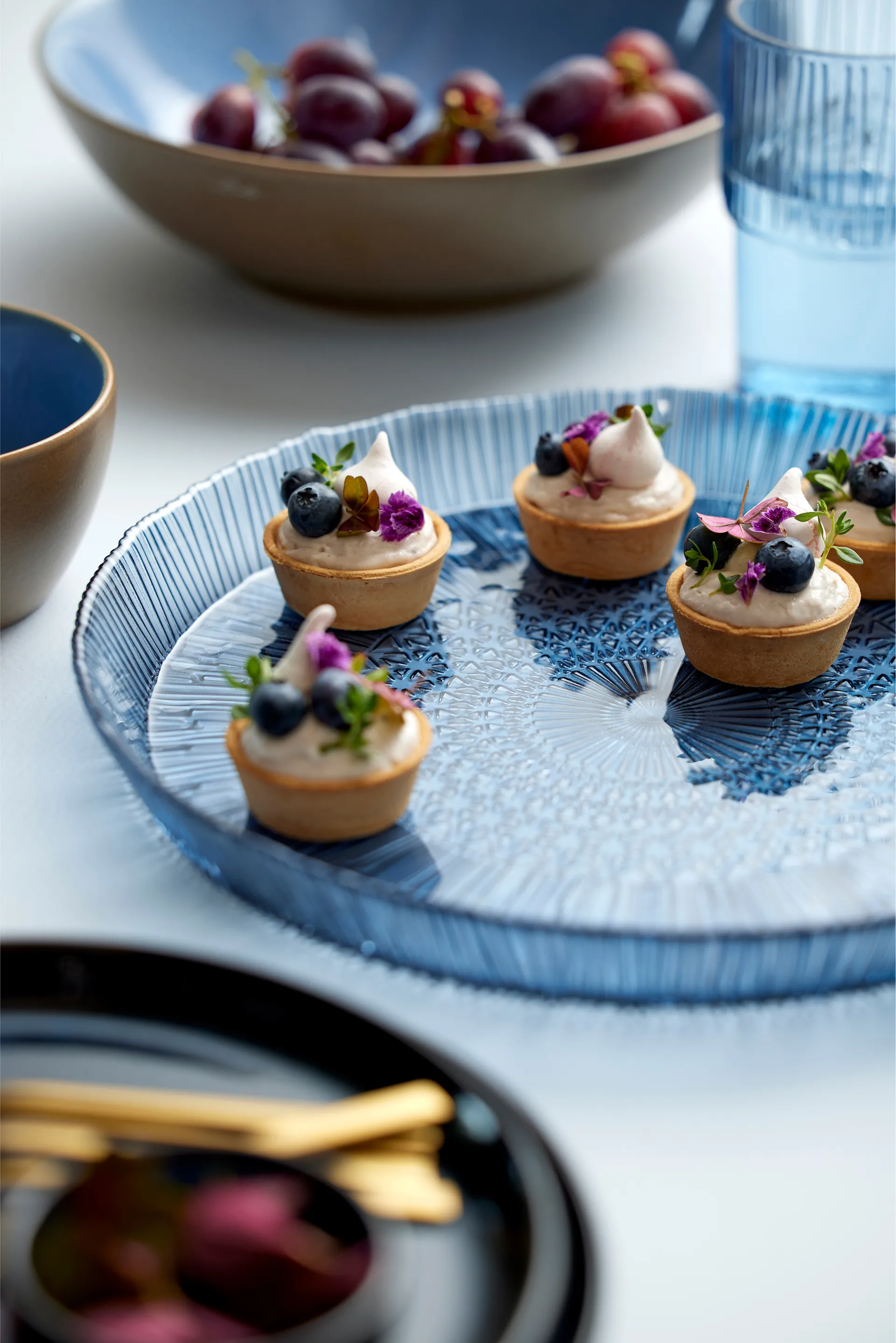 Kusintha serveerschaal rond Ø30 cm, Blue Bitz