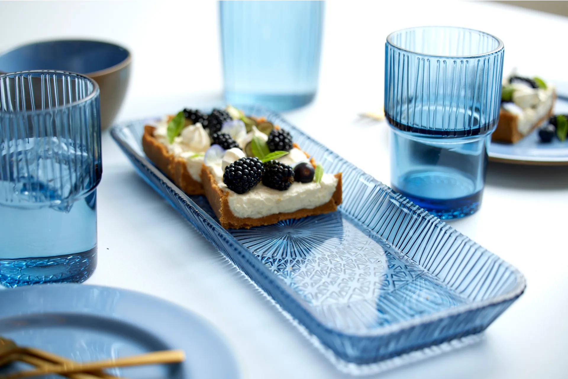 Kusintha serveerschotel rechthoekig 14x38 cm, Blue Bitz
