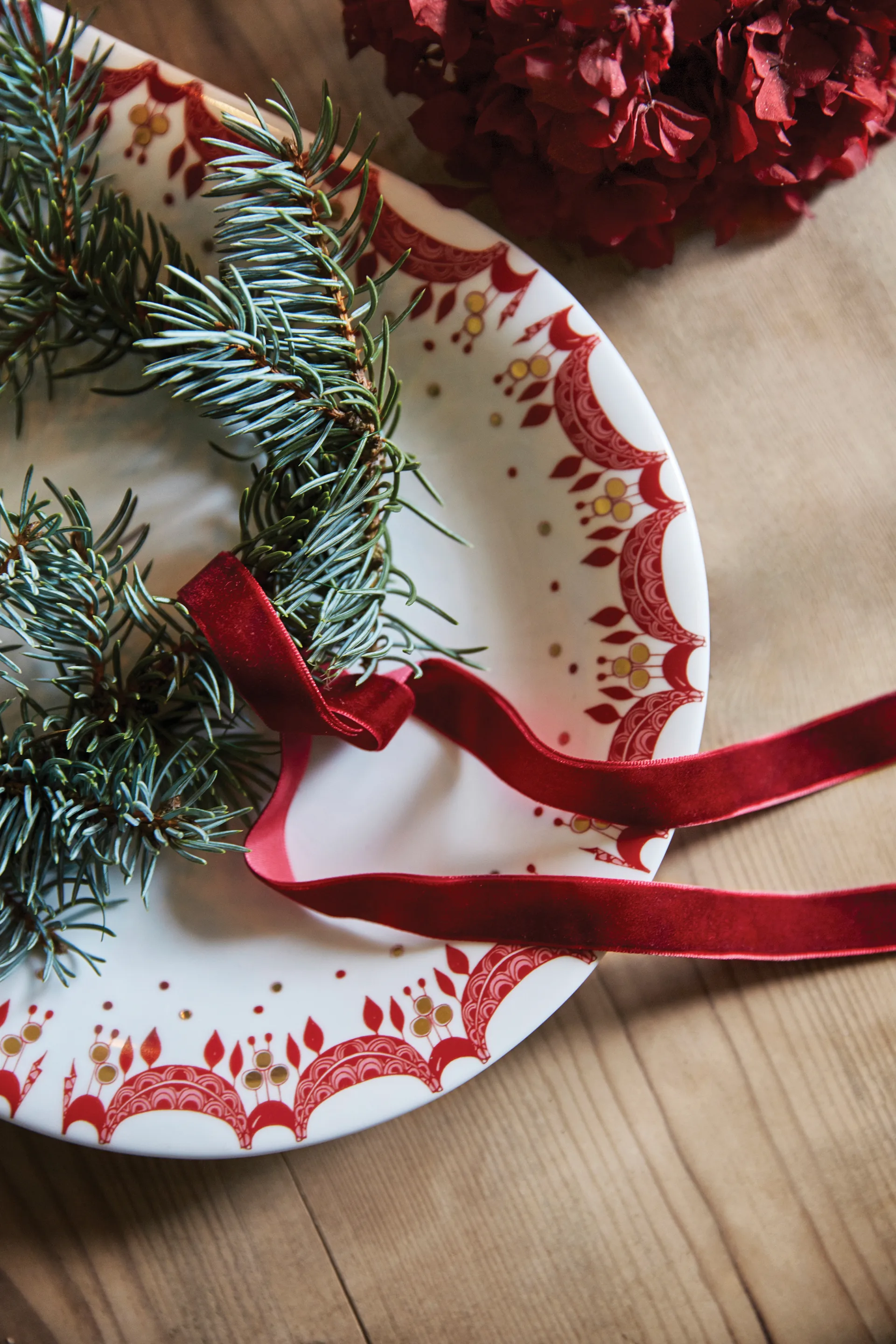 Guirlande Serveerschaal rood 39x23,5, Rood Bjørn Wiinblad