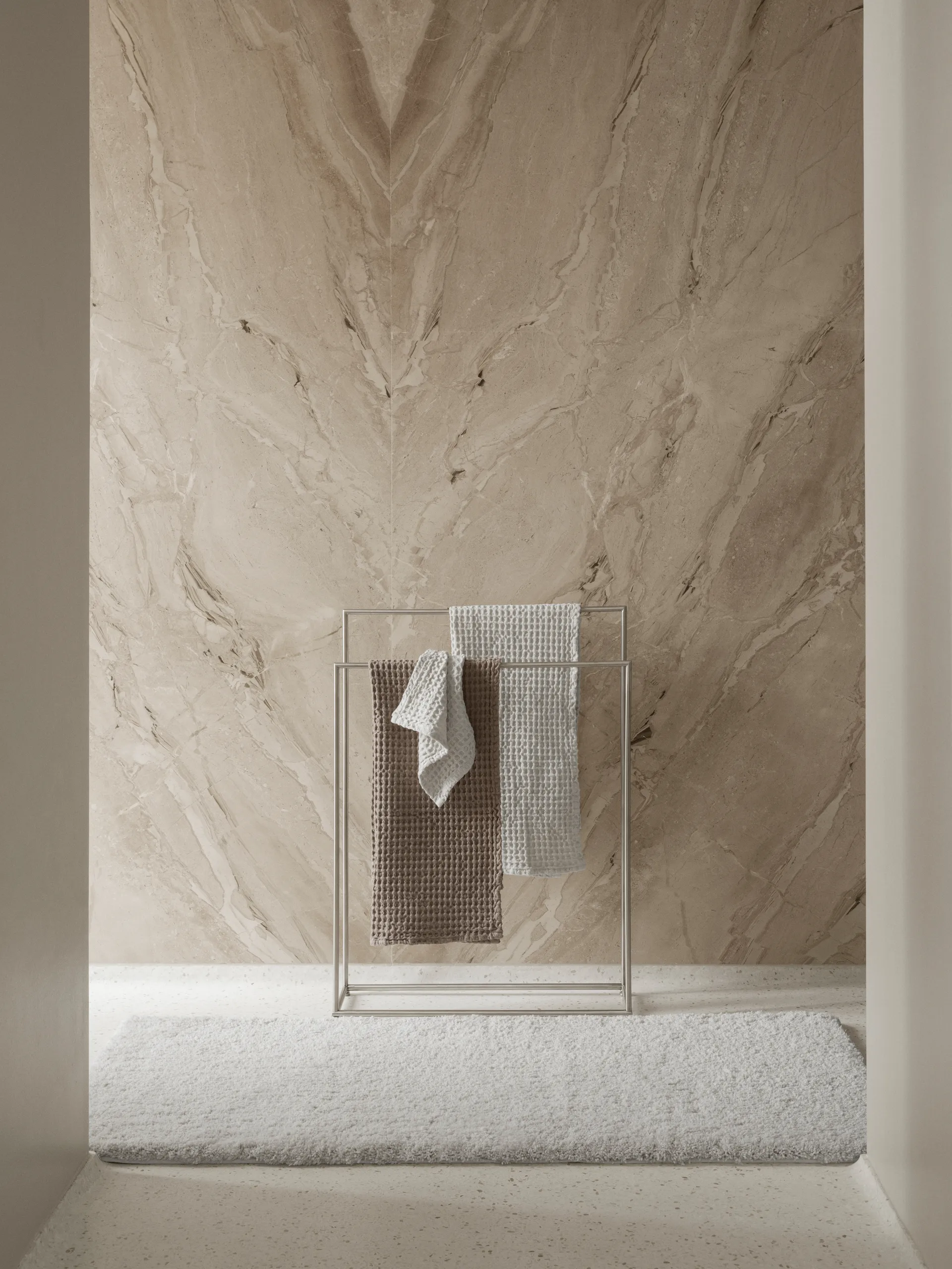 Modo handdoekhouder, Roestvrij staal mat, 86x60x18,5 cm blomus