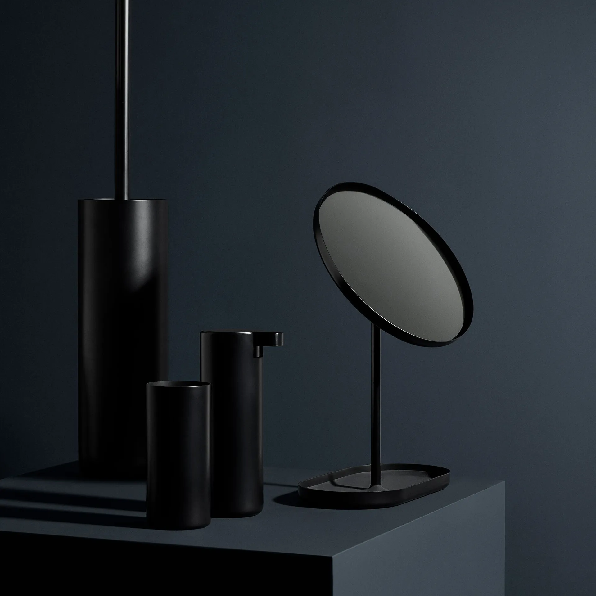 Modo make-upspiegel, Zwart blomus