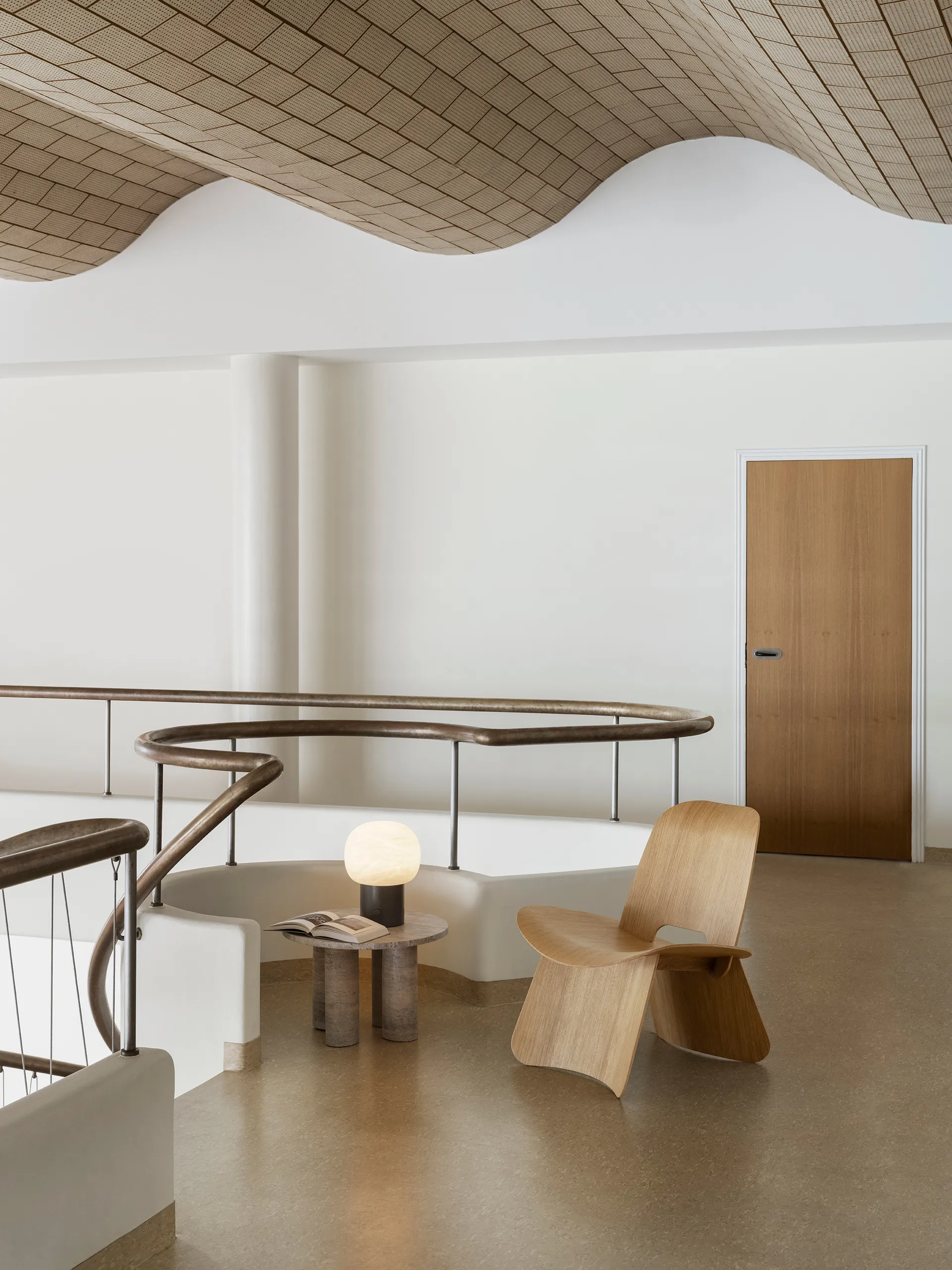 Nagomi stoel, Geolied multiplex blomus