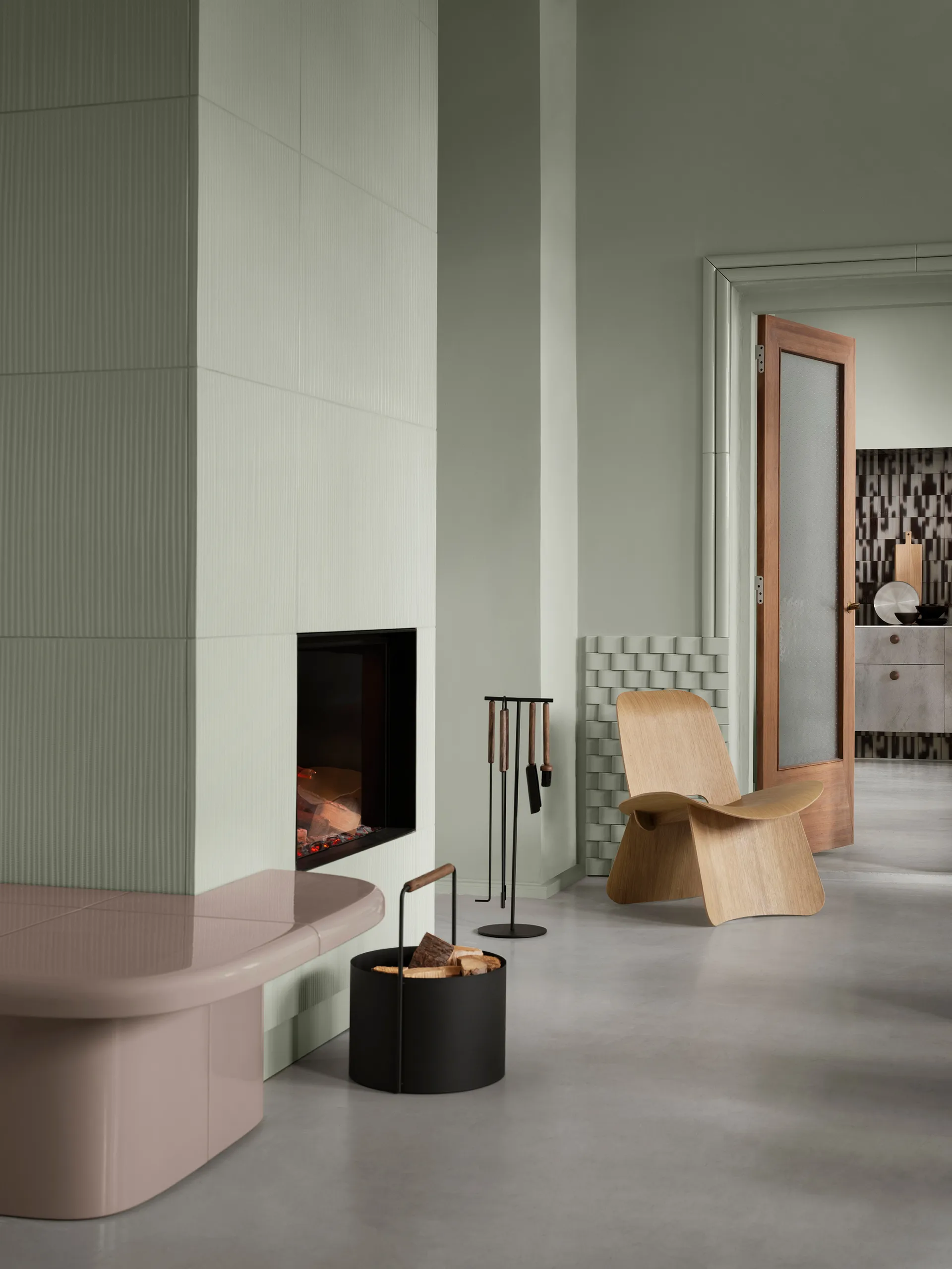 Nagomi stoel, Geolied multiplex blomus