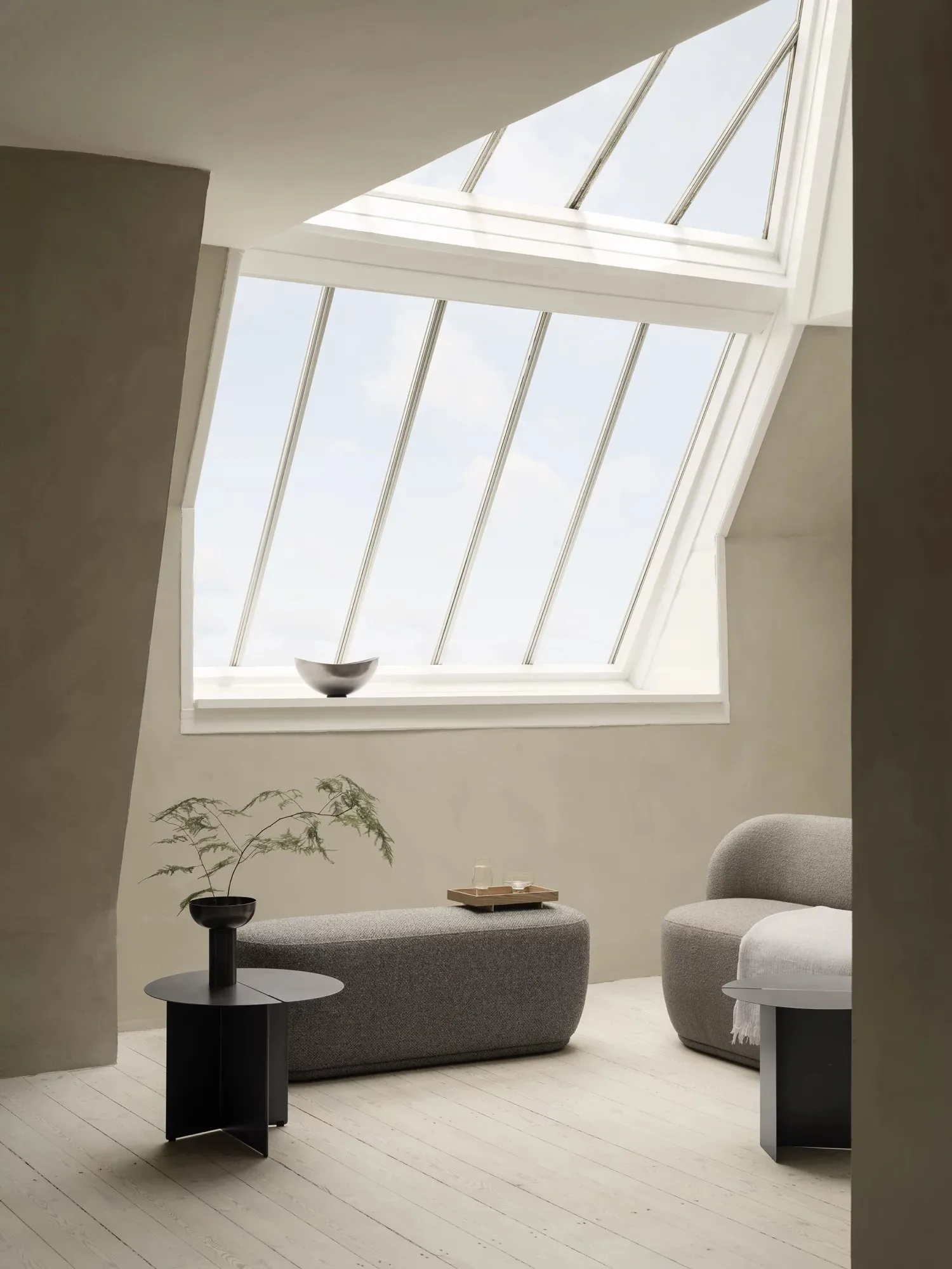 ORU bijzettafel M Ø50 cm, Black blomus