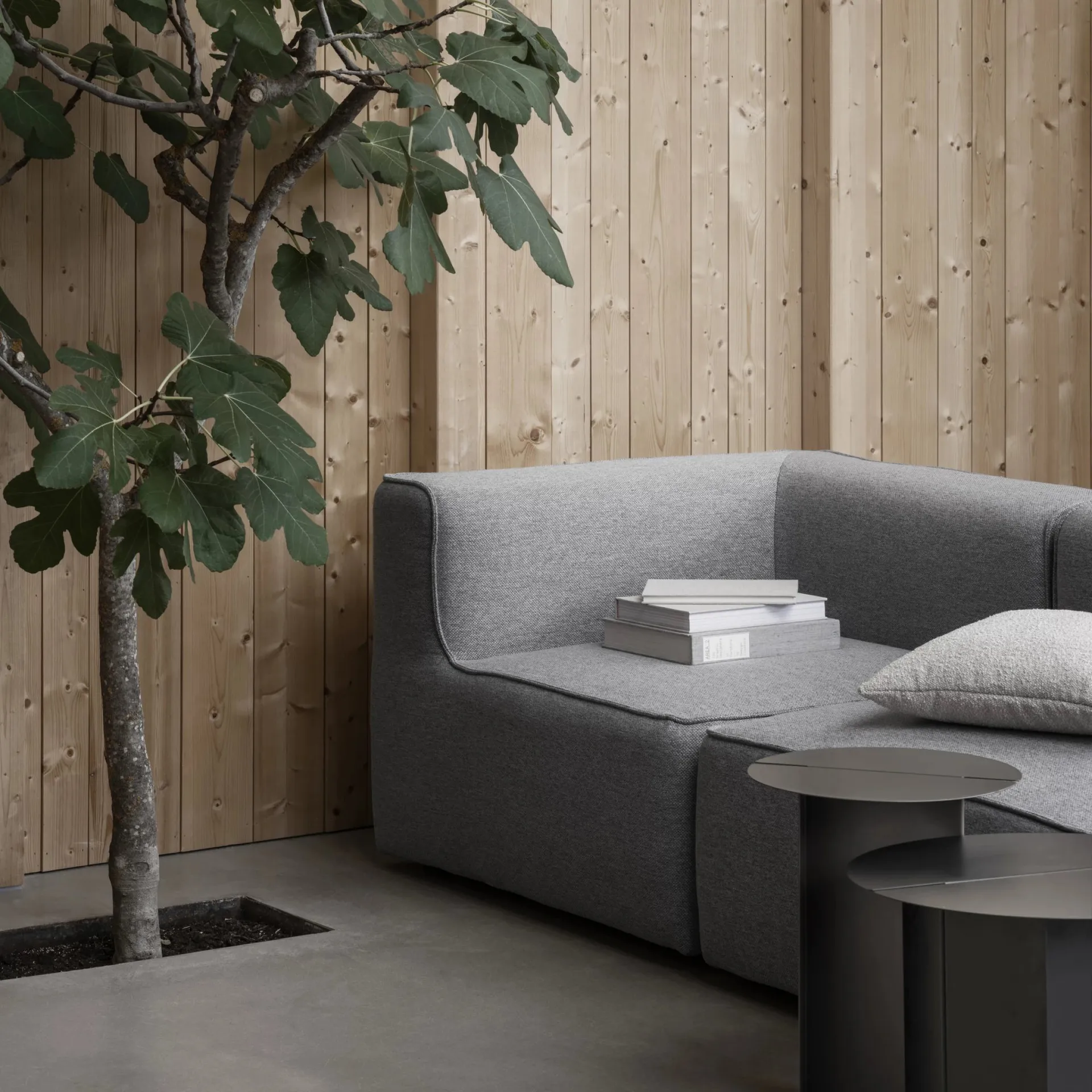 ORU bijzettafel S Ø35 cm, Burned metal blomus