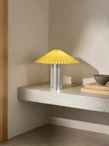 Taite tafellamp - Cream gold, Ø36,5x31 cm - blomus