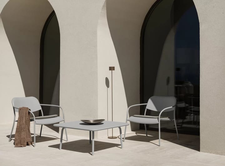 YUA lounge table tafel 80x80 cm, Silk grey blomus