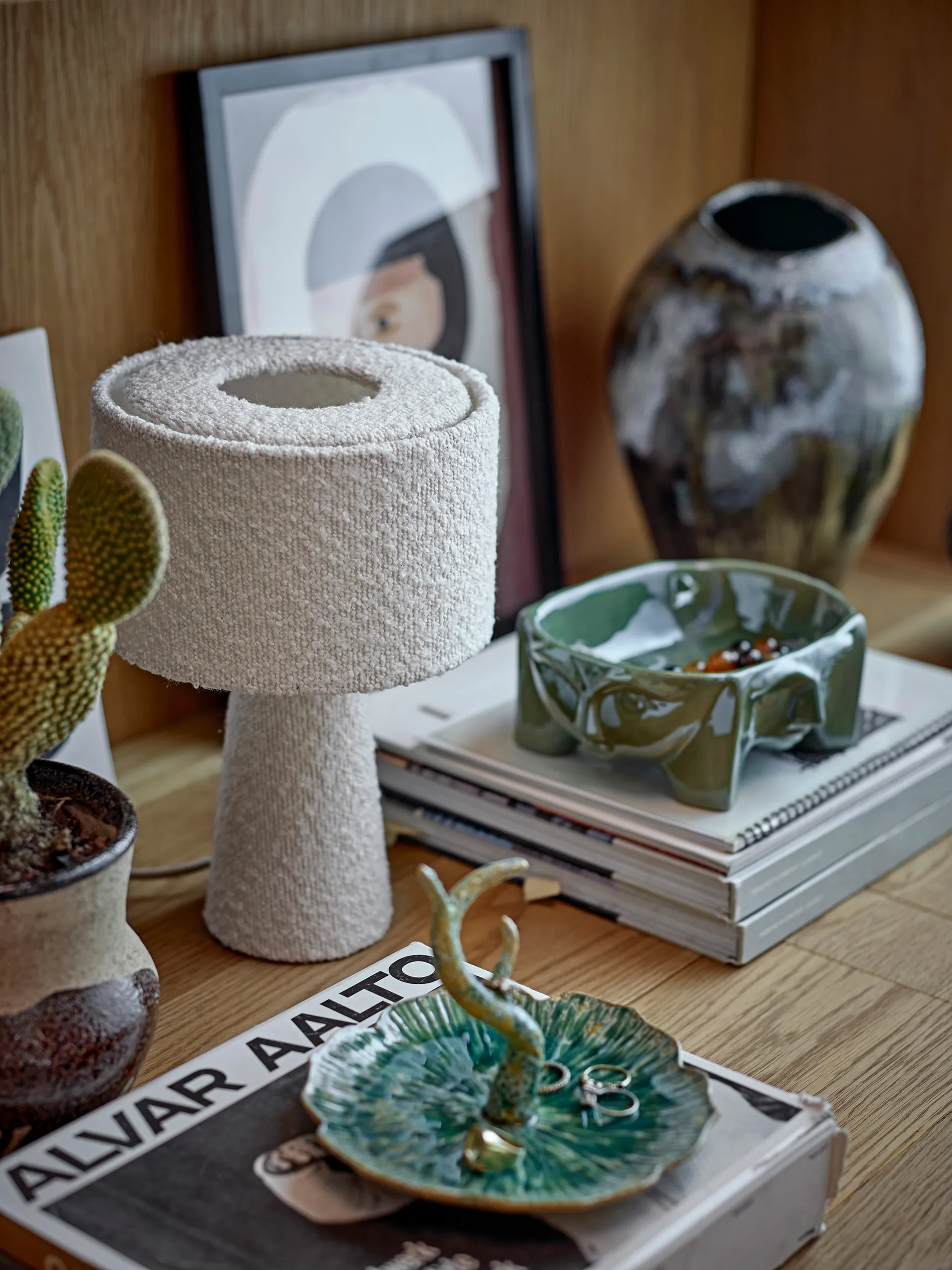 Amanda illustratie met lijst 32x42 cm, Bruin Bloomingville