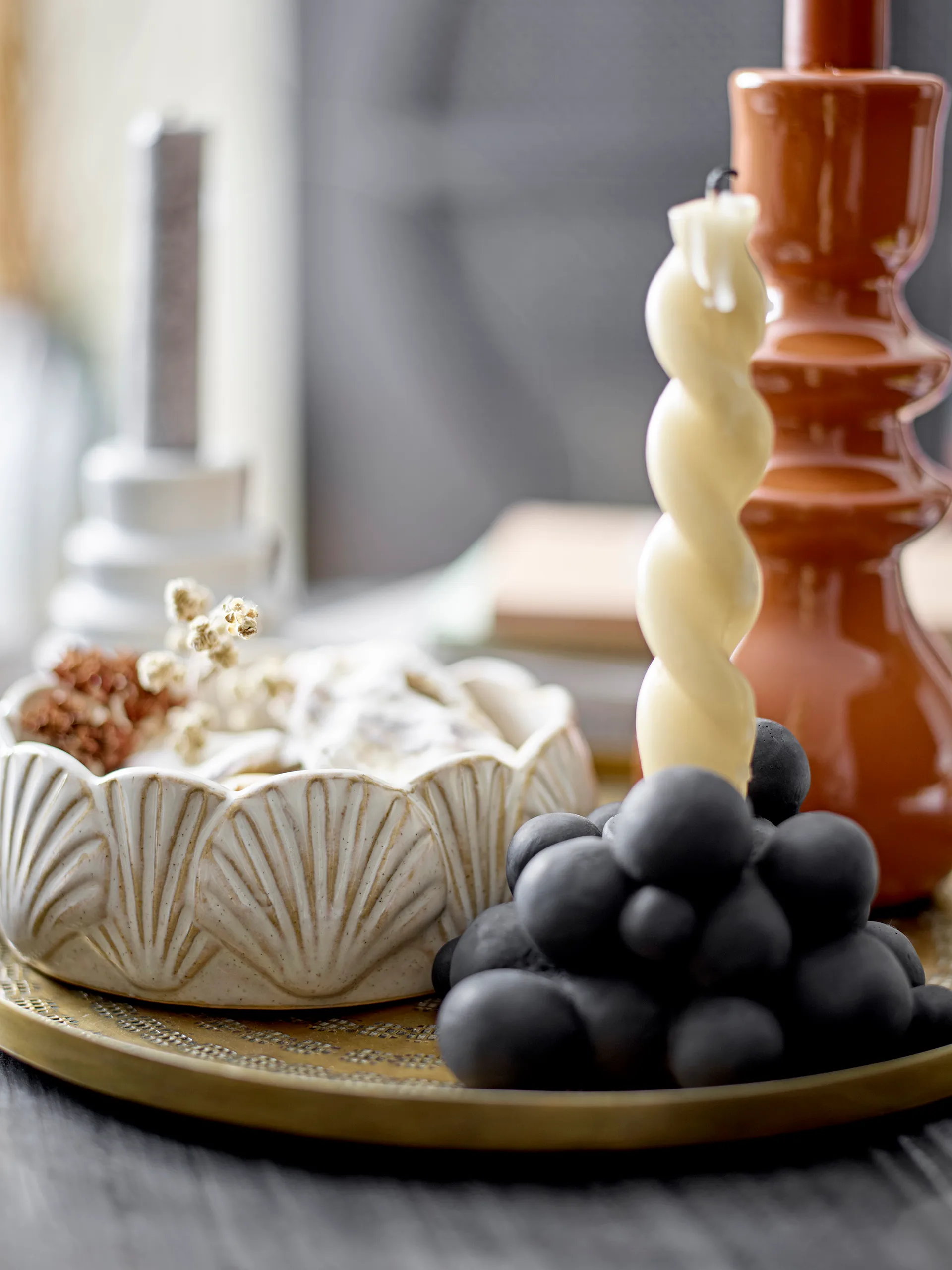 Betial kandelaar 12x9x6 cm, Zwart cement Bloomingville