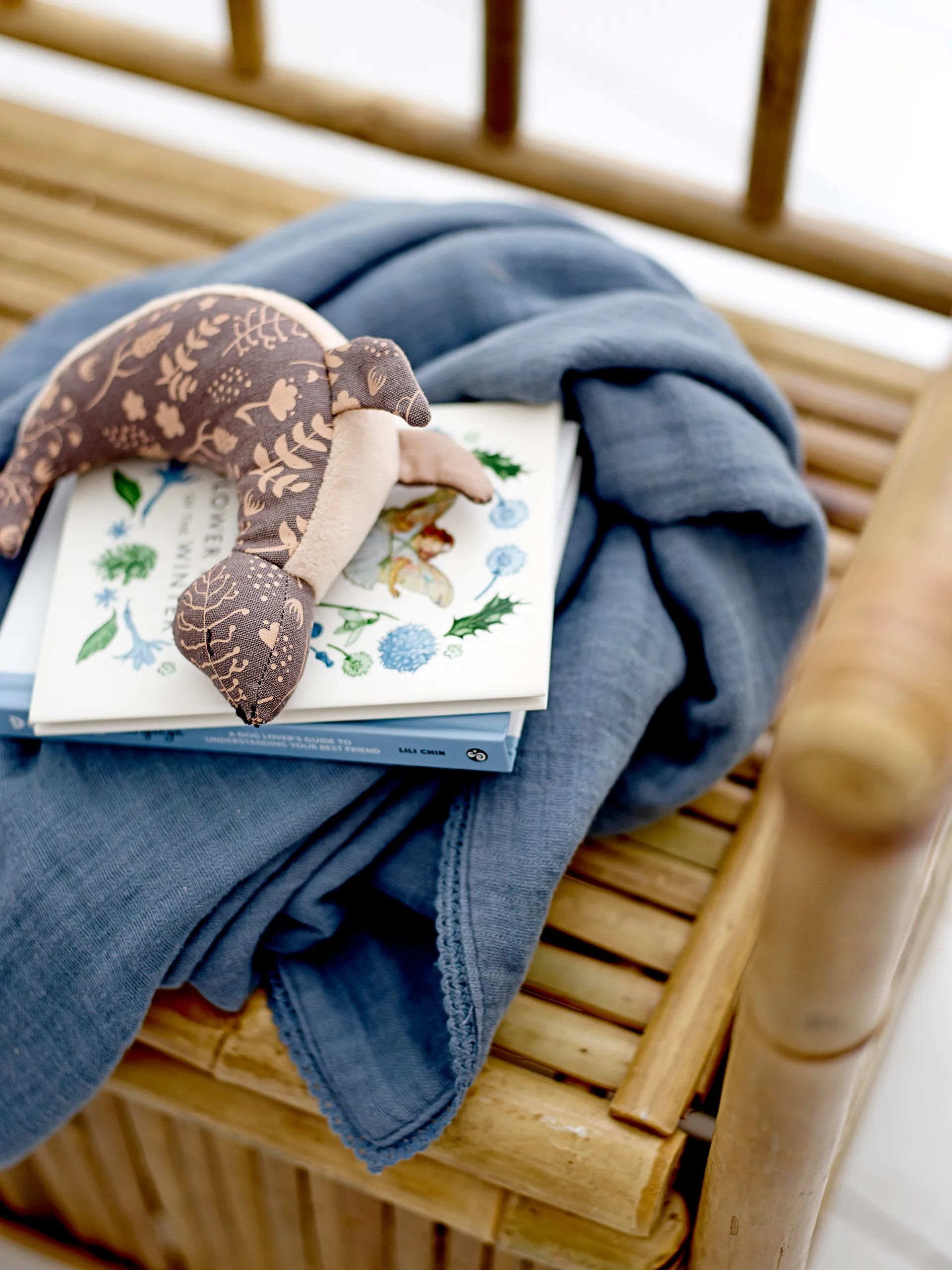 Bloomingville Mousselinedeken 80x100 cm, Blauw Bloomingville